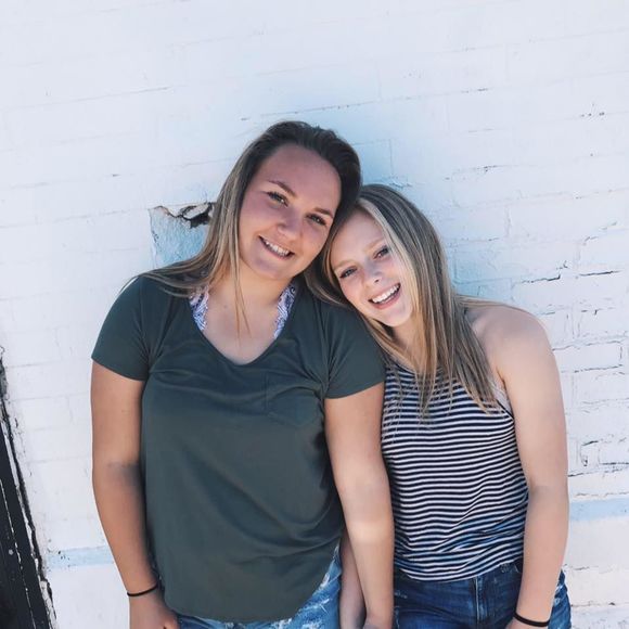 Meet your Posher, Michaela - Picture 1 of 1